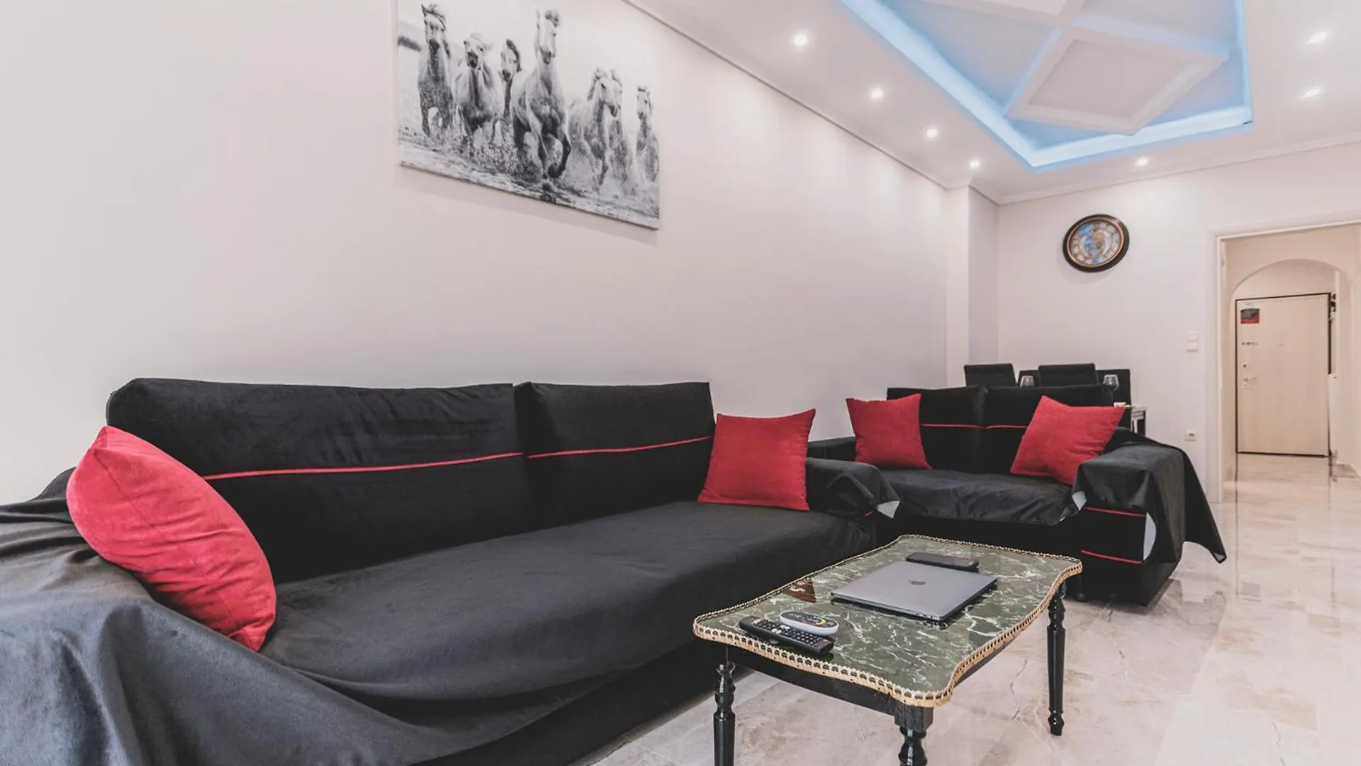 Kartell Luxury Apartment Thessaloniki Center Yunanistan