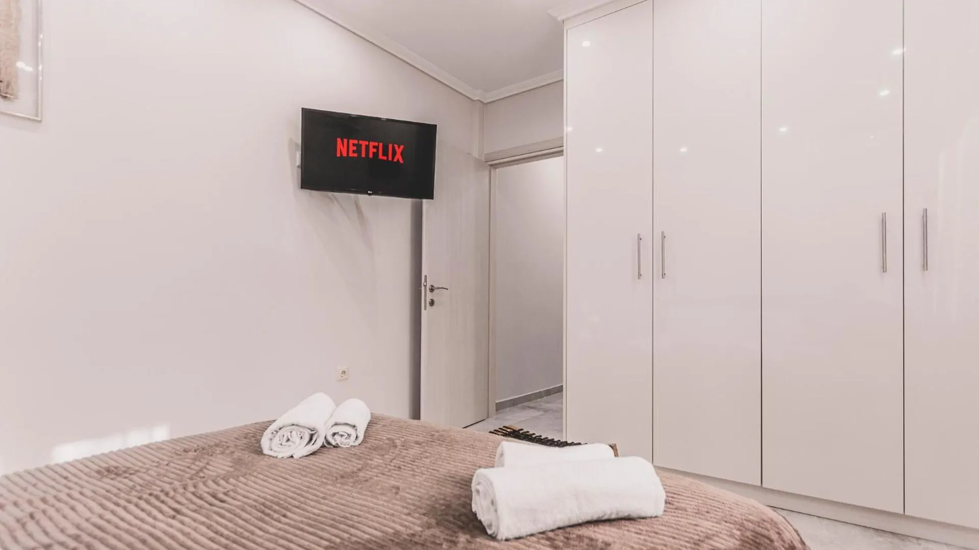 Kartell Luxury Apartment Thessaloniki Center
